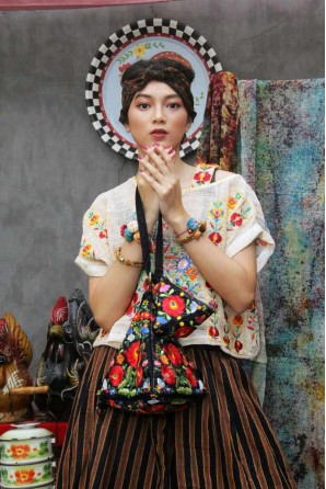 batik amarillis's arcana triangle  bag-PO