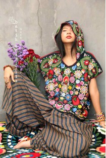 batik amarillis’s Nineveh top 2-PO