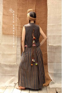 batik amarillis's remy vest-PO