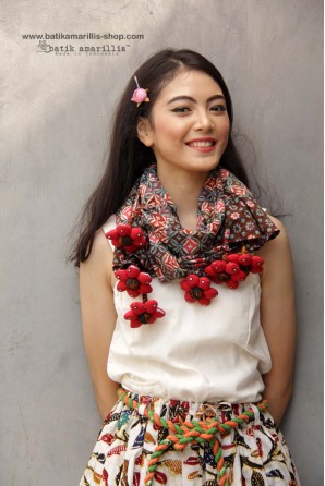 batik amarillis's blooming forever scarf-PO