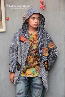 batik amarillis's rad riding hoodie 2-PO