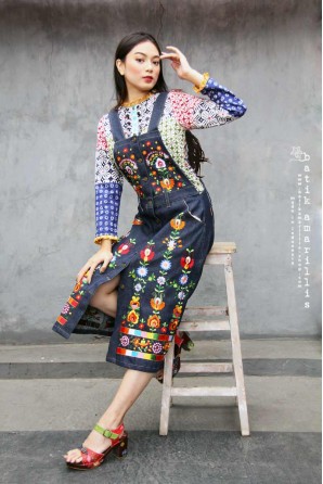 batik amarillis's jolly jumper 2-PO