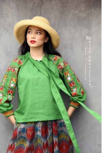 batik amarillis's romancia blouse -PO