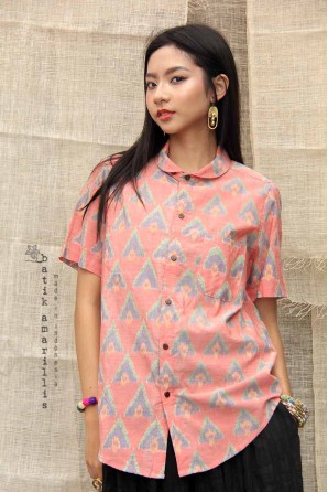 batik amarillis's uno top