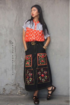 batik amarillis's ride on time skirt-PO