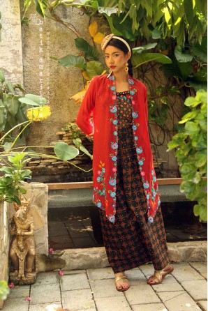 batik amarillis's miss popon kebaya 3-PO