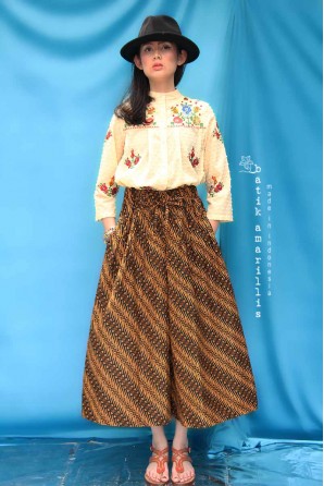 batik amarillis's warrior pants-PO