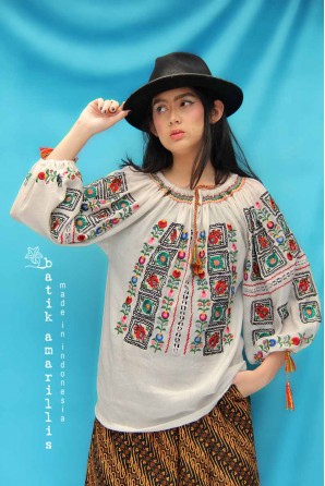 batik amarillis's la boheme blouse-PO