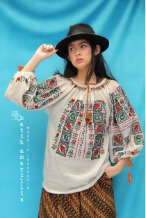 batik amarillis's la boheme blouse-PO