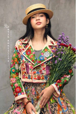 batik amarillis's it girl jacket-PO