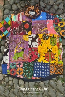 batik amarillis's uno top