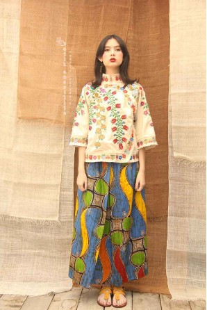 batik amarillis's angin mamiri skirt