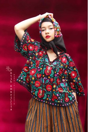 batik amarillis's romancia blouse 4-PO