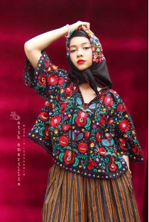 batik amarillis's romancia blouse 4-PO