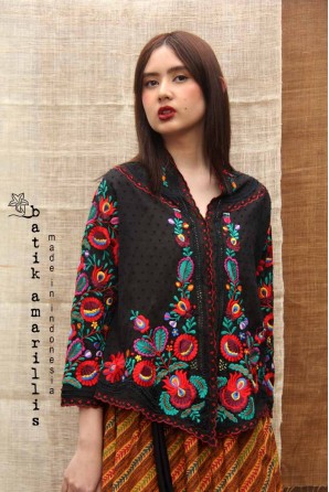 batik amarillis's gema ripah kebaya-PO