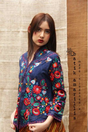 batik amarillis's gema ripah kebaya-PO