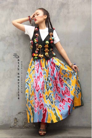 batik amarillis rainbow crackers skirt