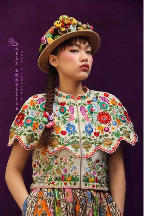 batik amarillis's amarillissima vest-PO
