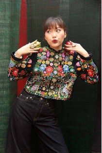 batik amarillis's ride on time  jacket 2-PO