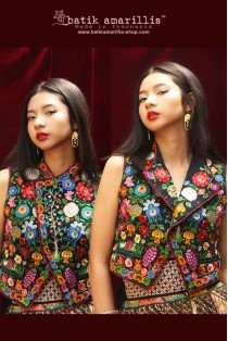 batik amarillis's seloka jacket-PO