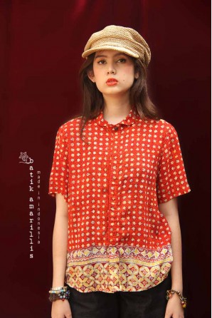 batik amarillis's uno top-PO