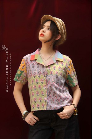 batik amarillis's the champ camp top