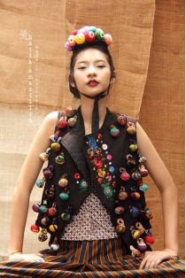 batik amarillis's remy vest-PO