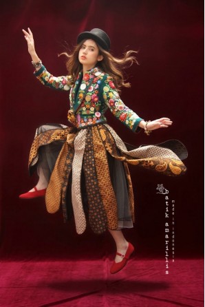 batik amarillis's ride on time jacket